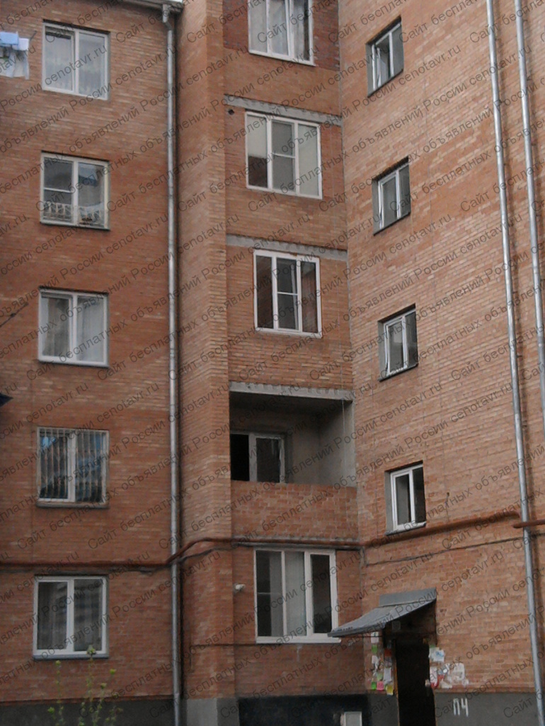 Фото: Продам 2-к квартиру, Владикавказская 71